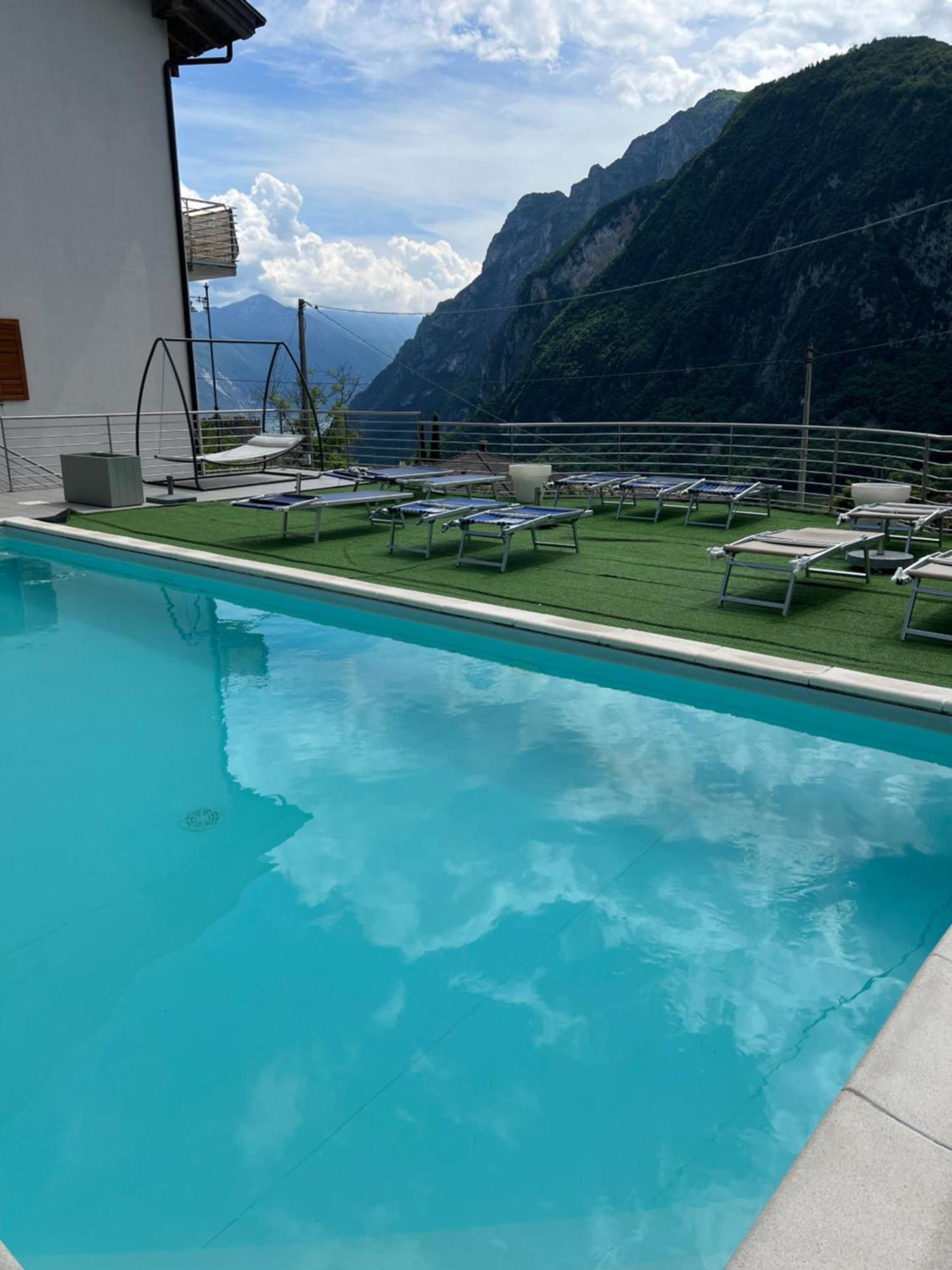 Infinity View Garda Lake Tenno Esterno foto